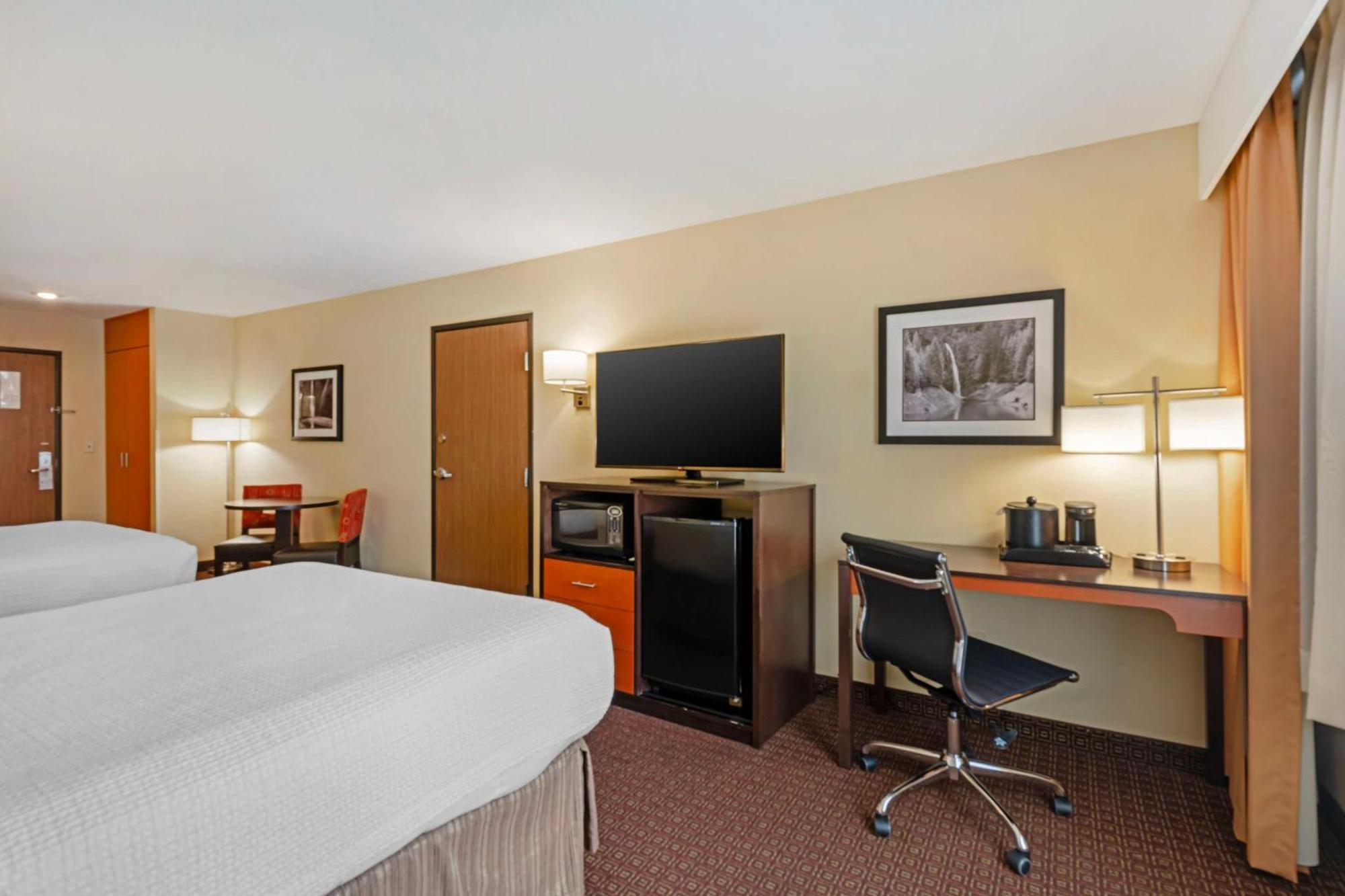 Best Western Cascade Inn & Suites Troutdale Exteriér fotografie