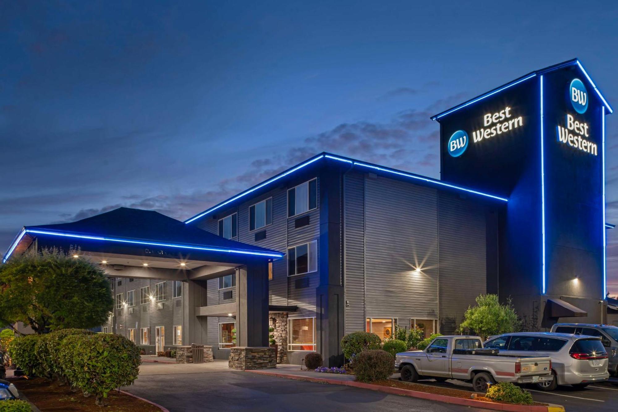 Best Western Cascade Inn & Suites Troutdale Exteriér fotografie