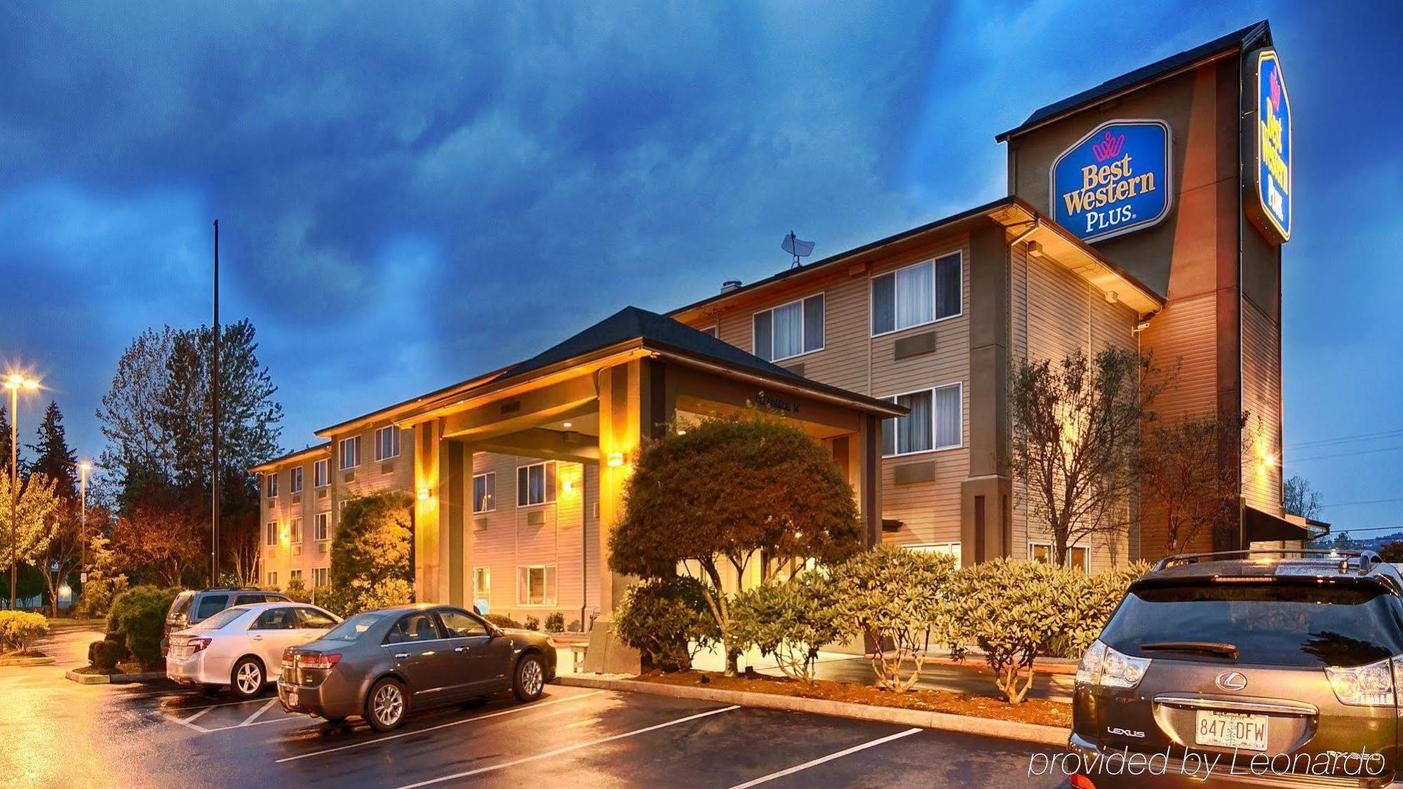 Best Western Cascade Inn & Suites Troutdale Exteriér fotografie