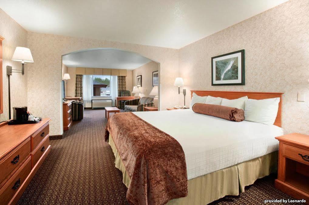 Best Western Cascade Inn & Suites Troutdale Pokoj fotografie