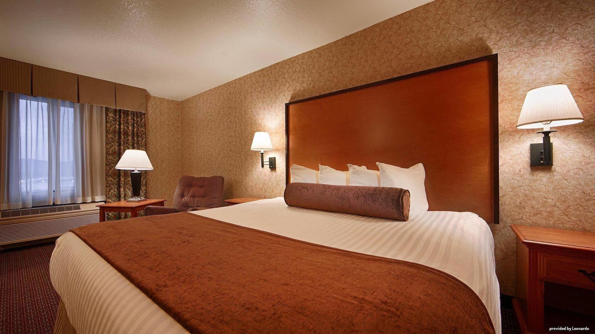 Best Western Cascade Inn & Suites Troutdale Exteriér fotografie